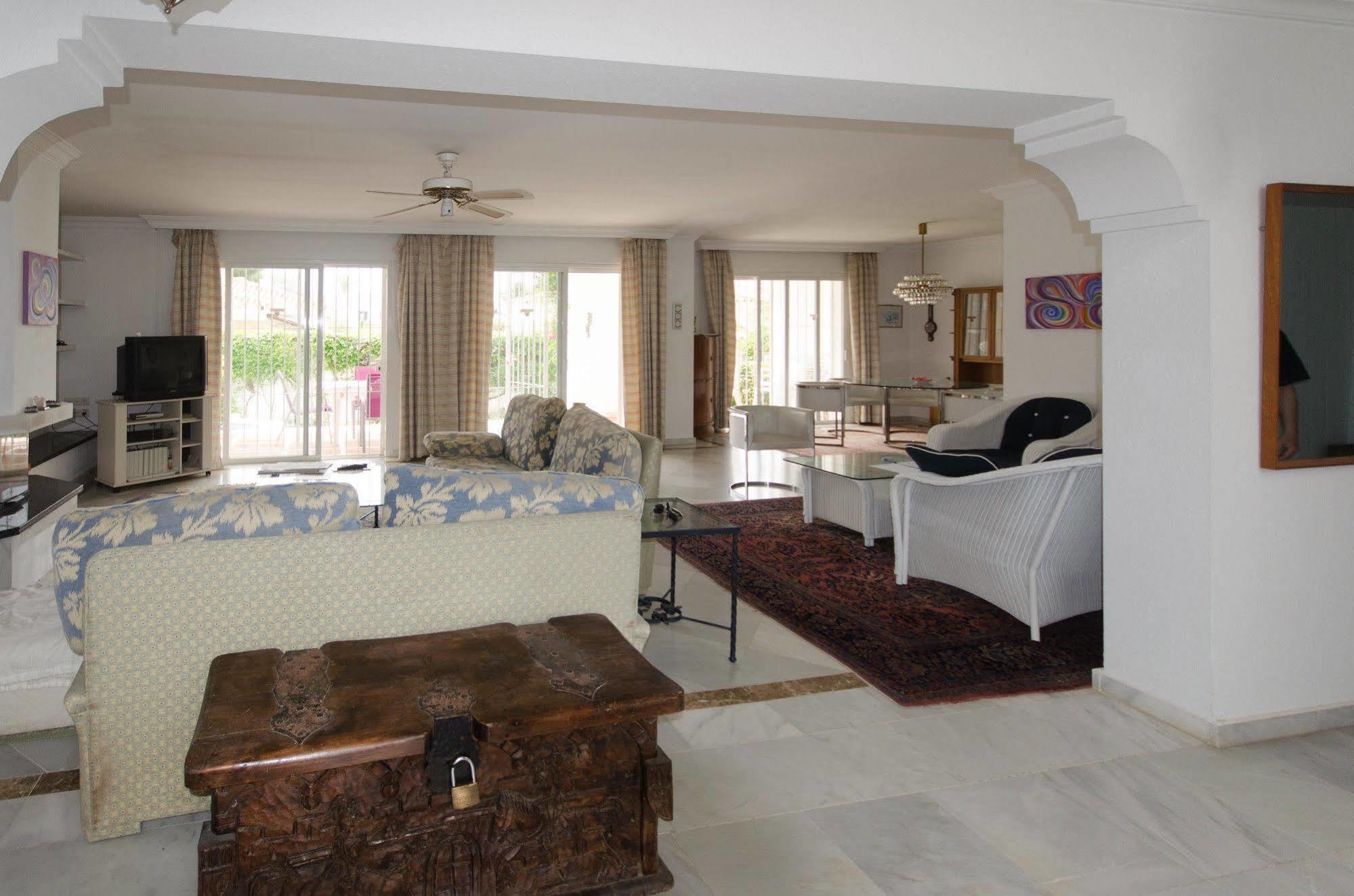 Galindo Beach El Saladillo Estepona Dış mekan fotoğraf