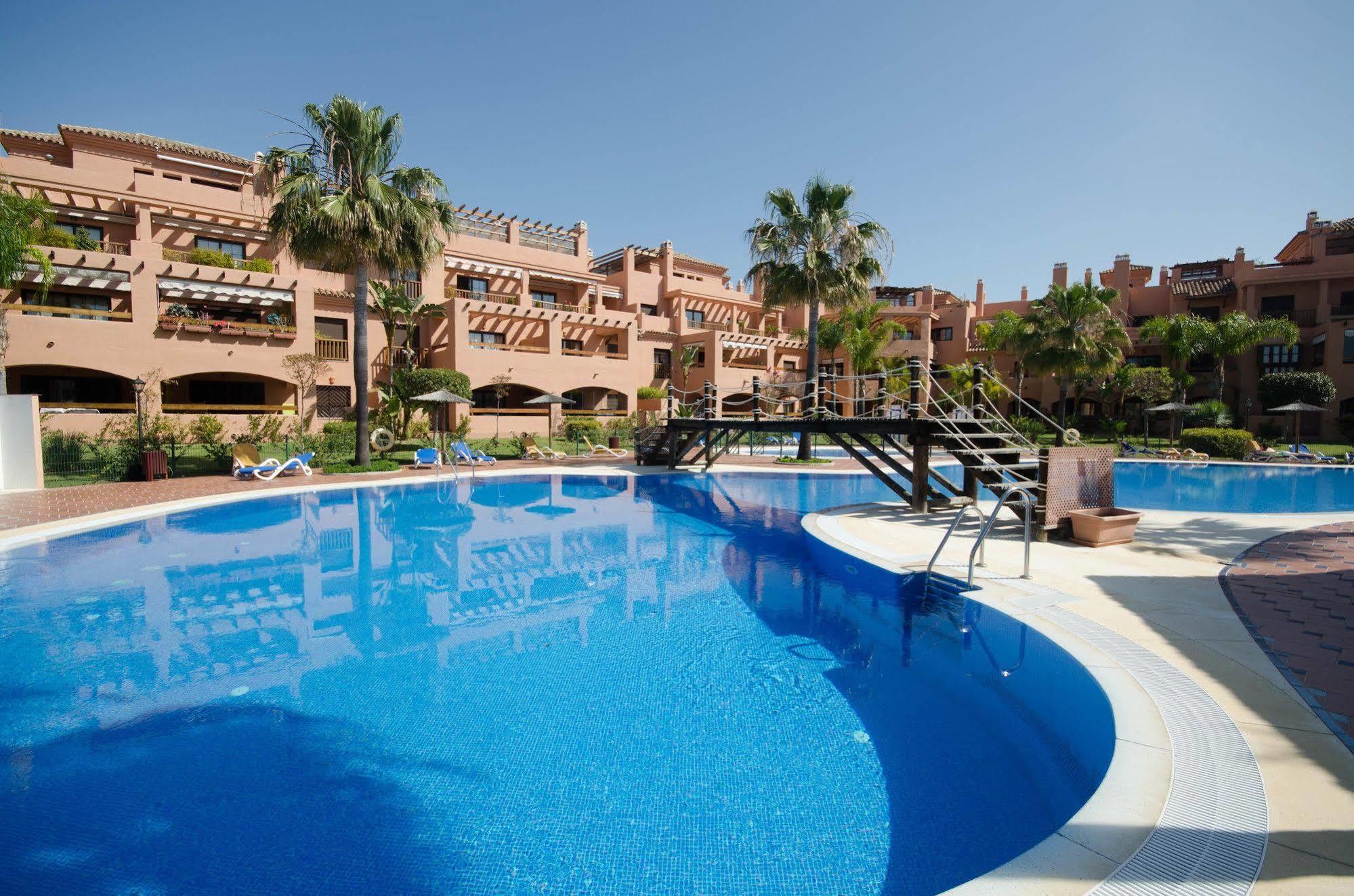 Galindo Beach El Saladillo Estepona Dış mekan fotoğraf